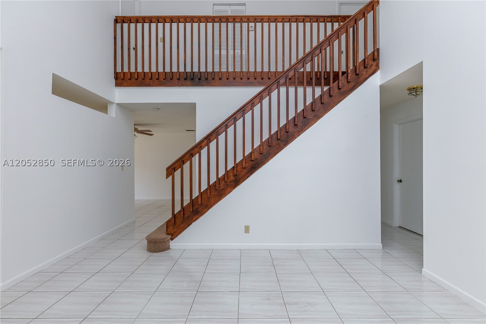 2592 W Saratoga Dr – photo 4