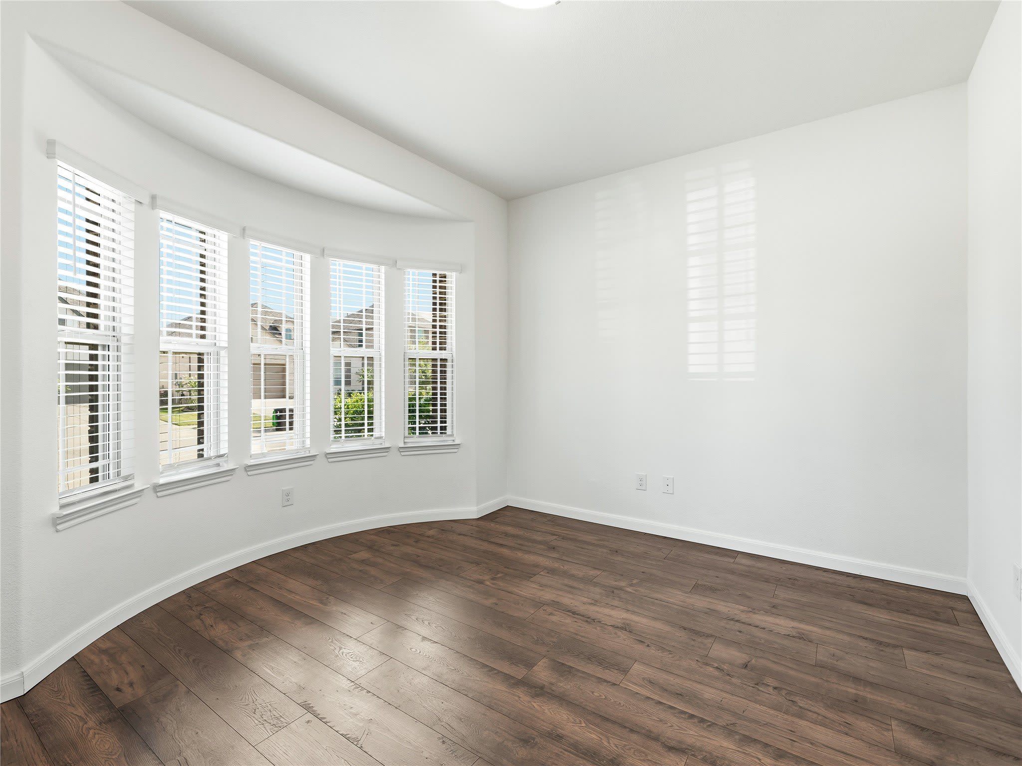 1204 Sumner Street – photo 5