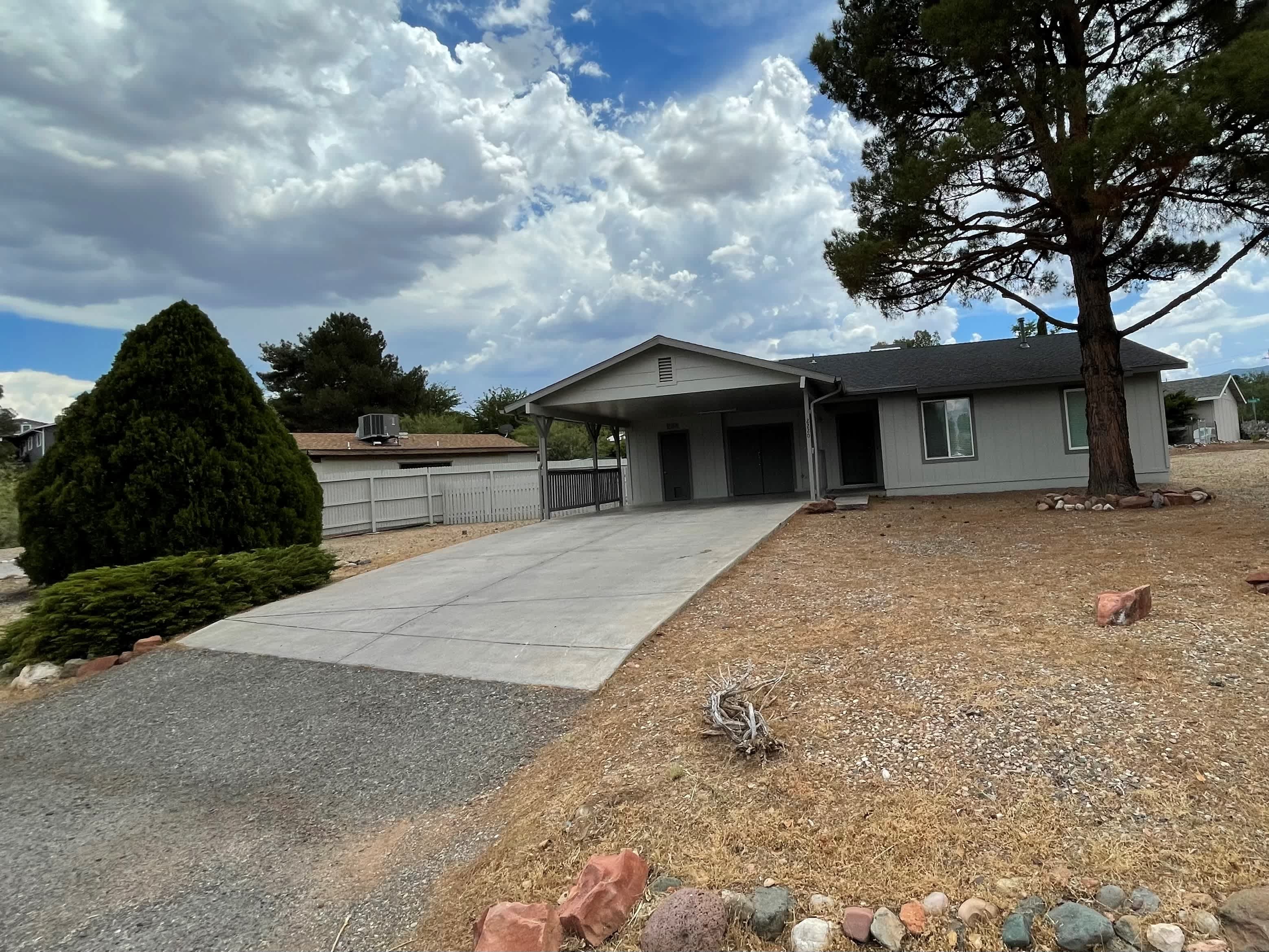 2220 Cottonwood Dr – photo 1