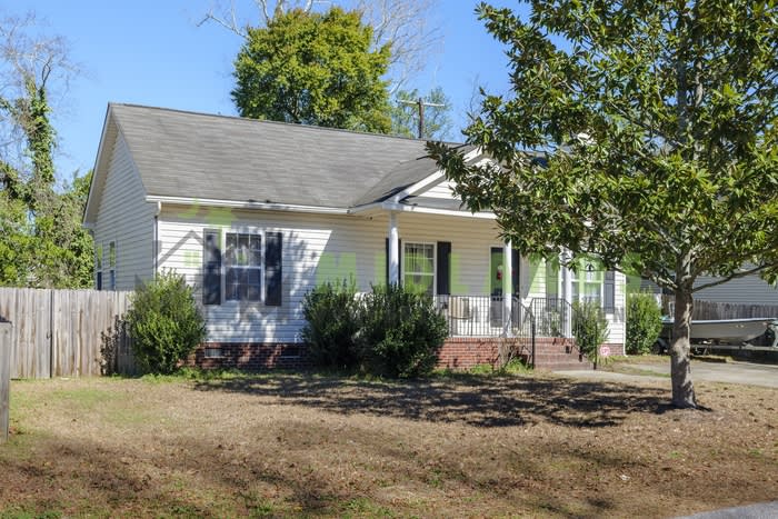 3875 Timberlane Drive – photo 2