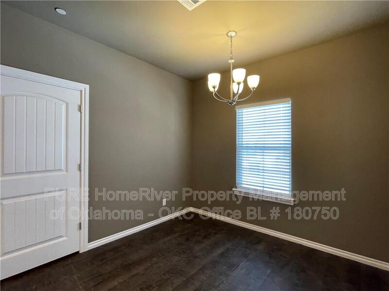1002 Sw 91St St – photo 3