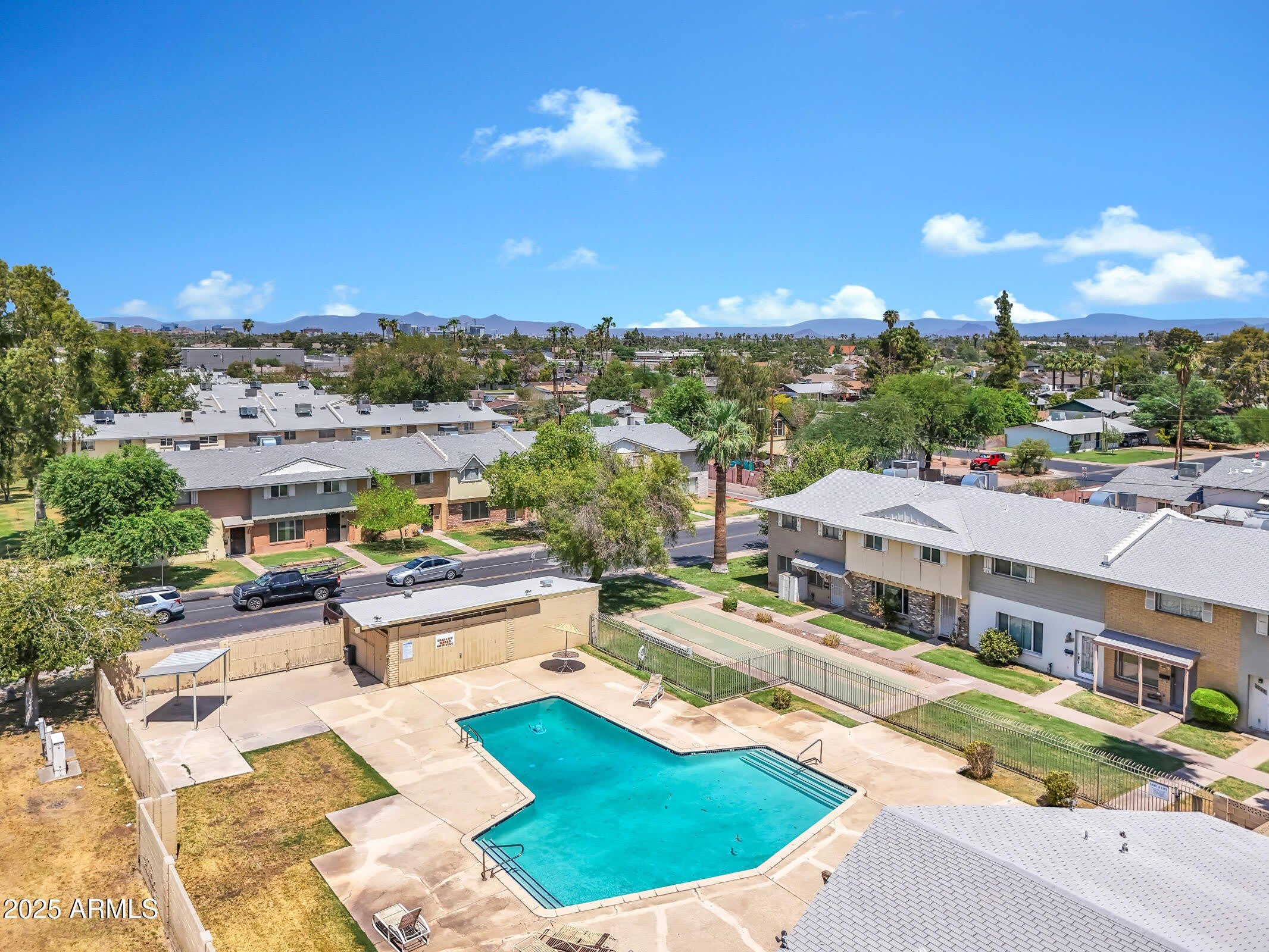 14 E Hermosa Drive – photo 2
