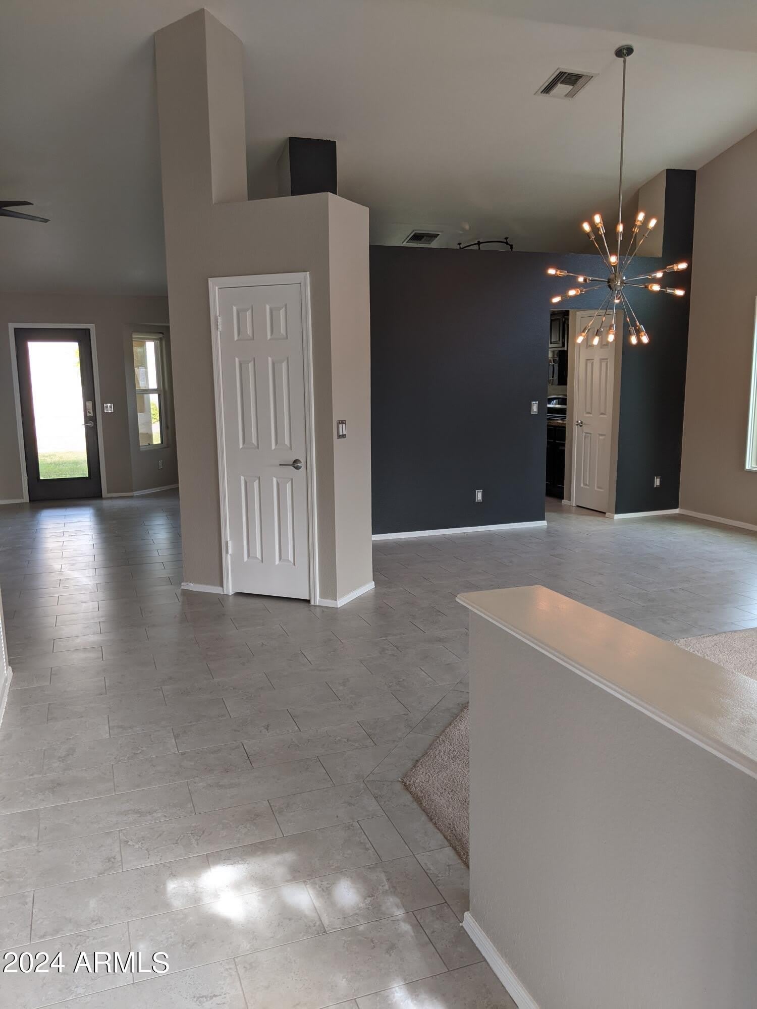 5708 E ANGELA Drive – photo 2