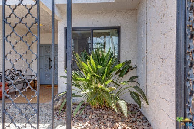 1533 E Canyon Estates Drive – photo 4