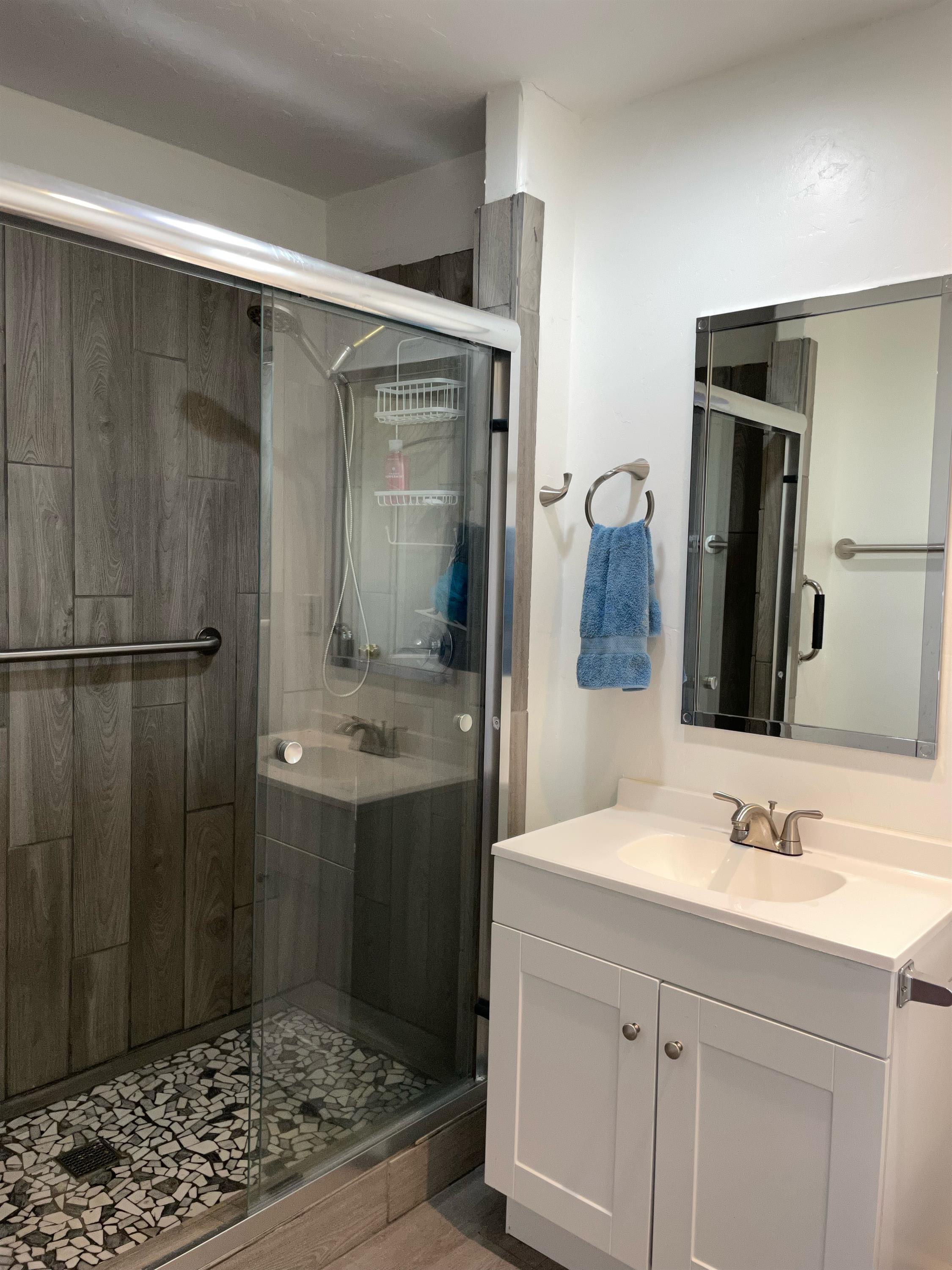 1525 Vosti Avenue – photo 4