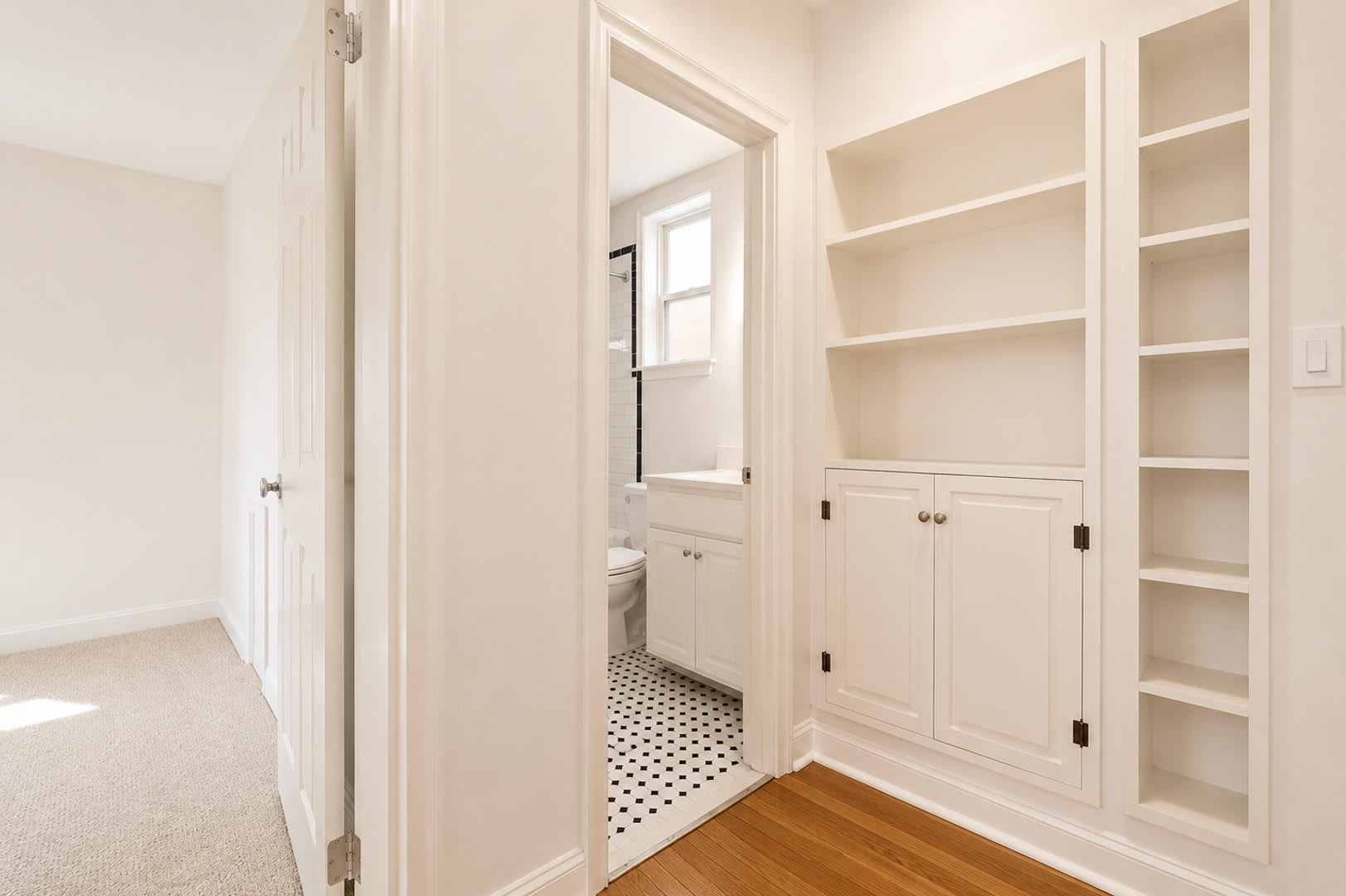 2026 Move In Special 500 Lease Signing Bonus Charming 2 Bedroom Condo In Fort Dupont Park Move In Ready – photo 4