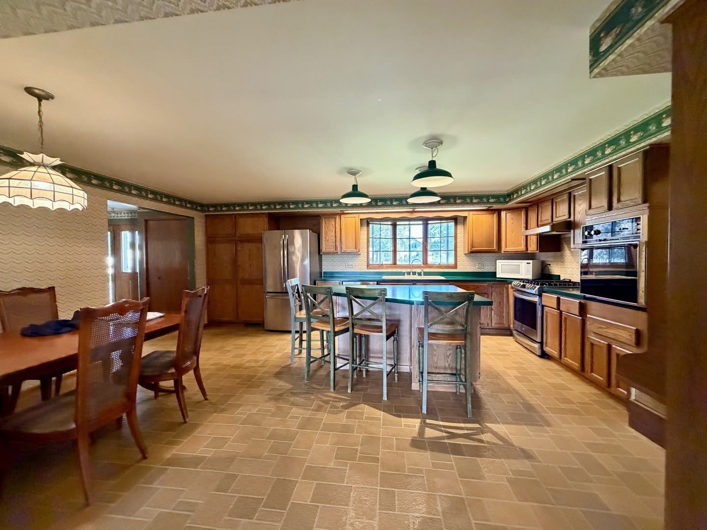 1150 E State Street – photo 5