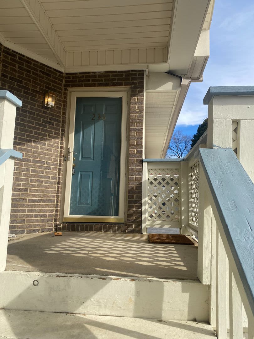 Beautiful 2 BED/ 2 BATH Condo in Archdale! Coming Soon – photo 1