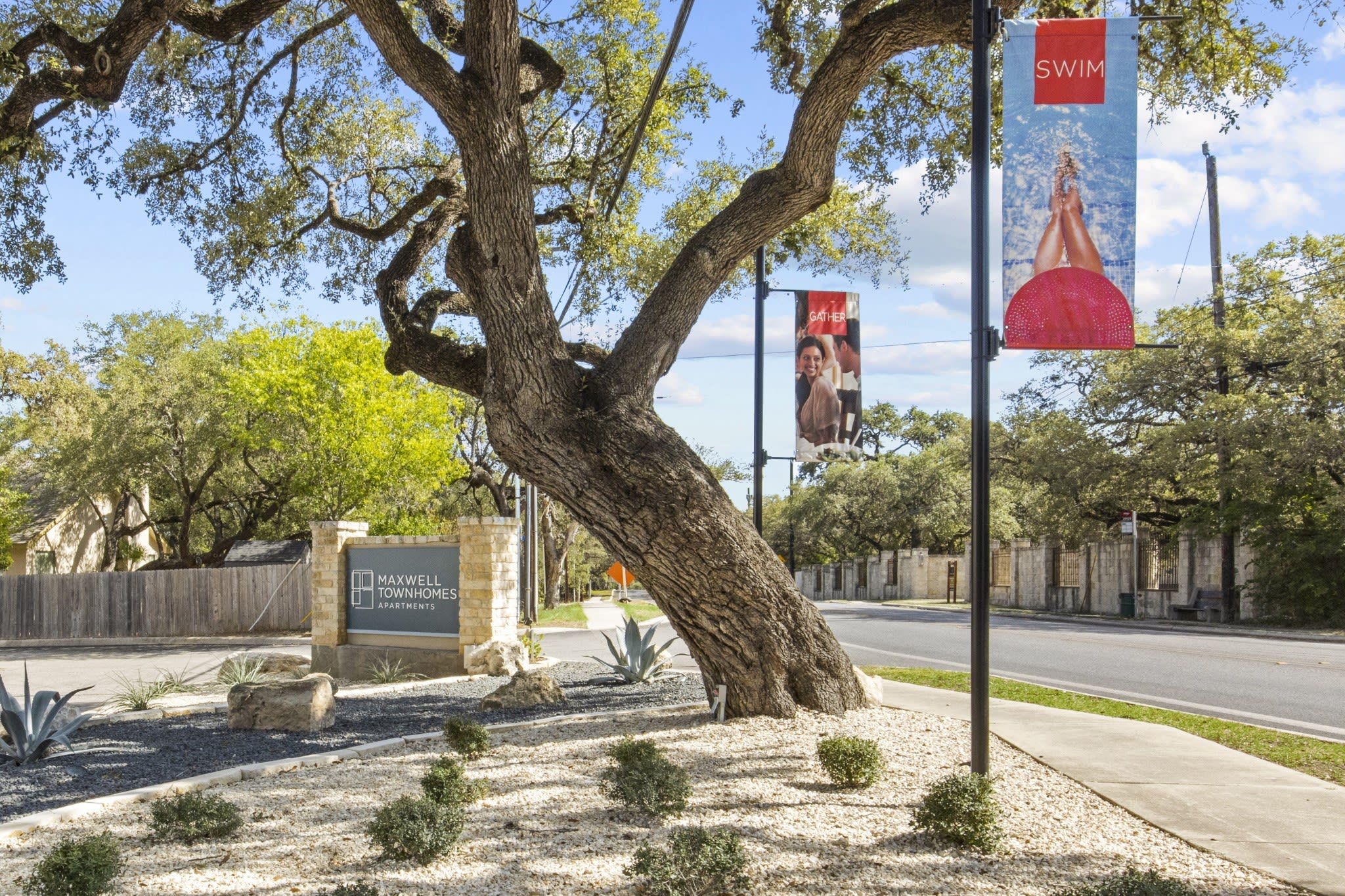Maxwell Townhomes – photo 1