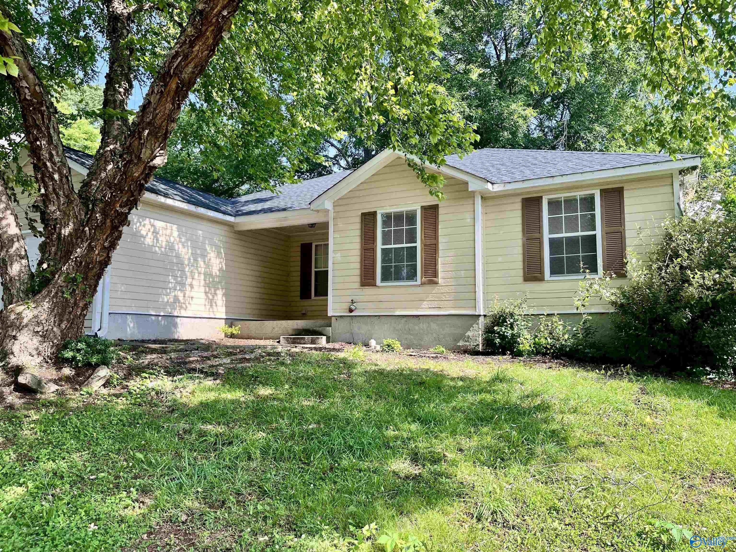232 Mountain Creek Drive – photo 1