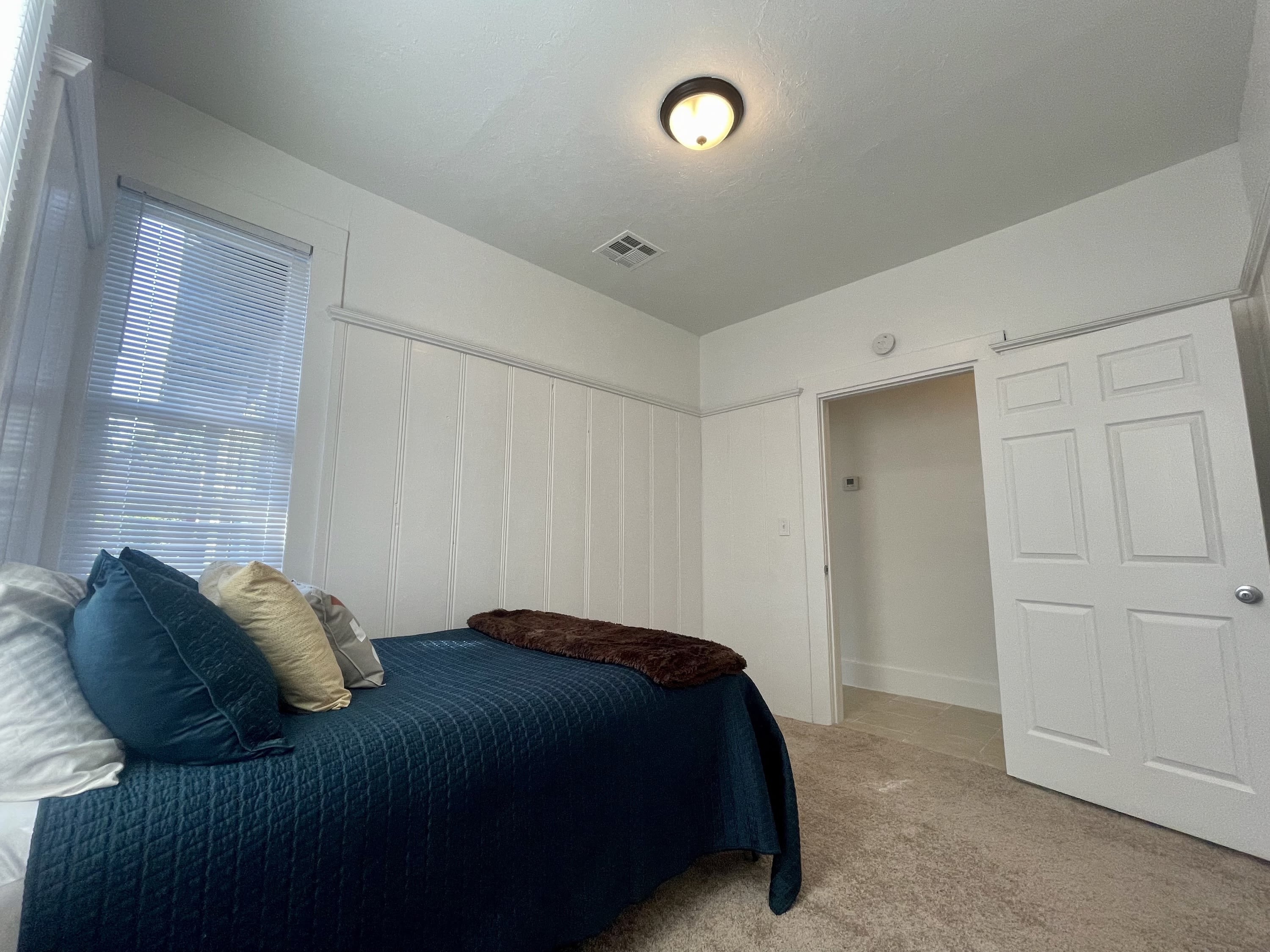 1137 Northwest 44th Street – photo 5