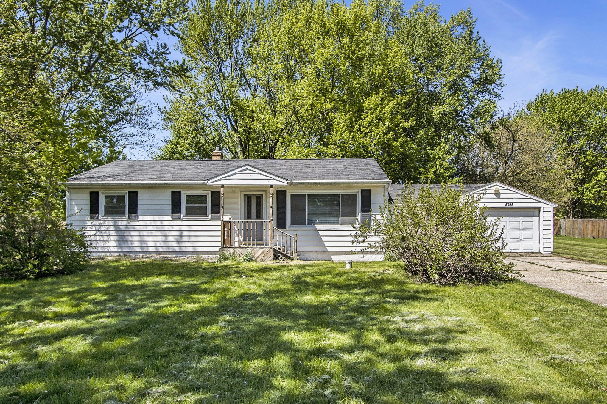 5215 E S Avenue – photo 1