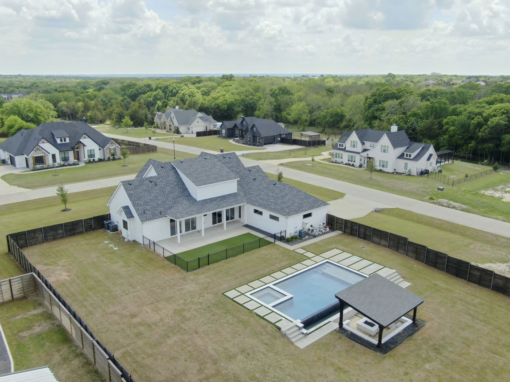 140 Farish Lane – photo 1