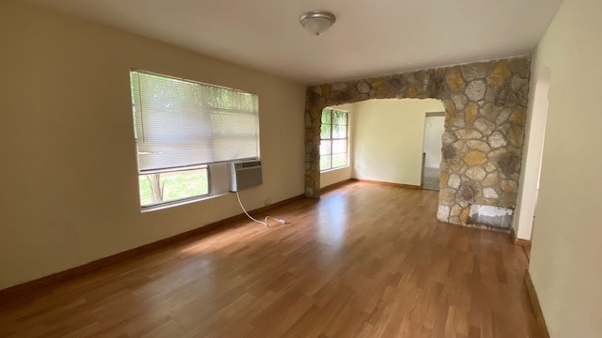 Spacious 7BR Home in Orlando – Ideal for Large Families or Shared Living! – photo 2