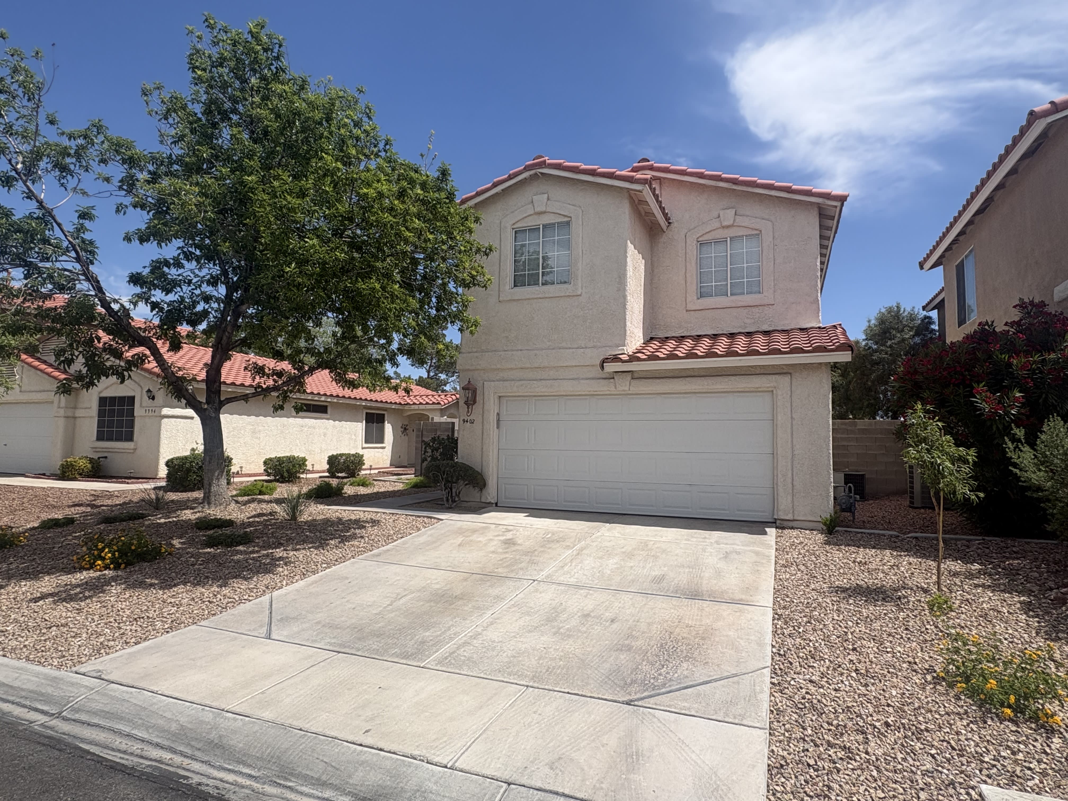 9402 Santa Fe Rose Street – photo 1
