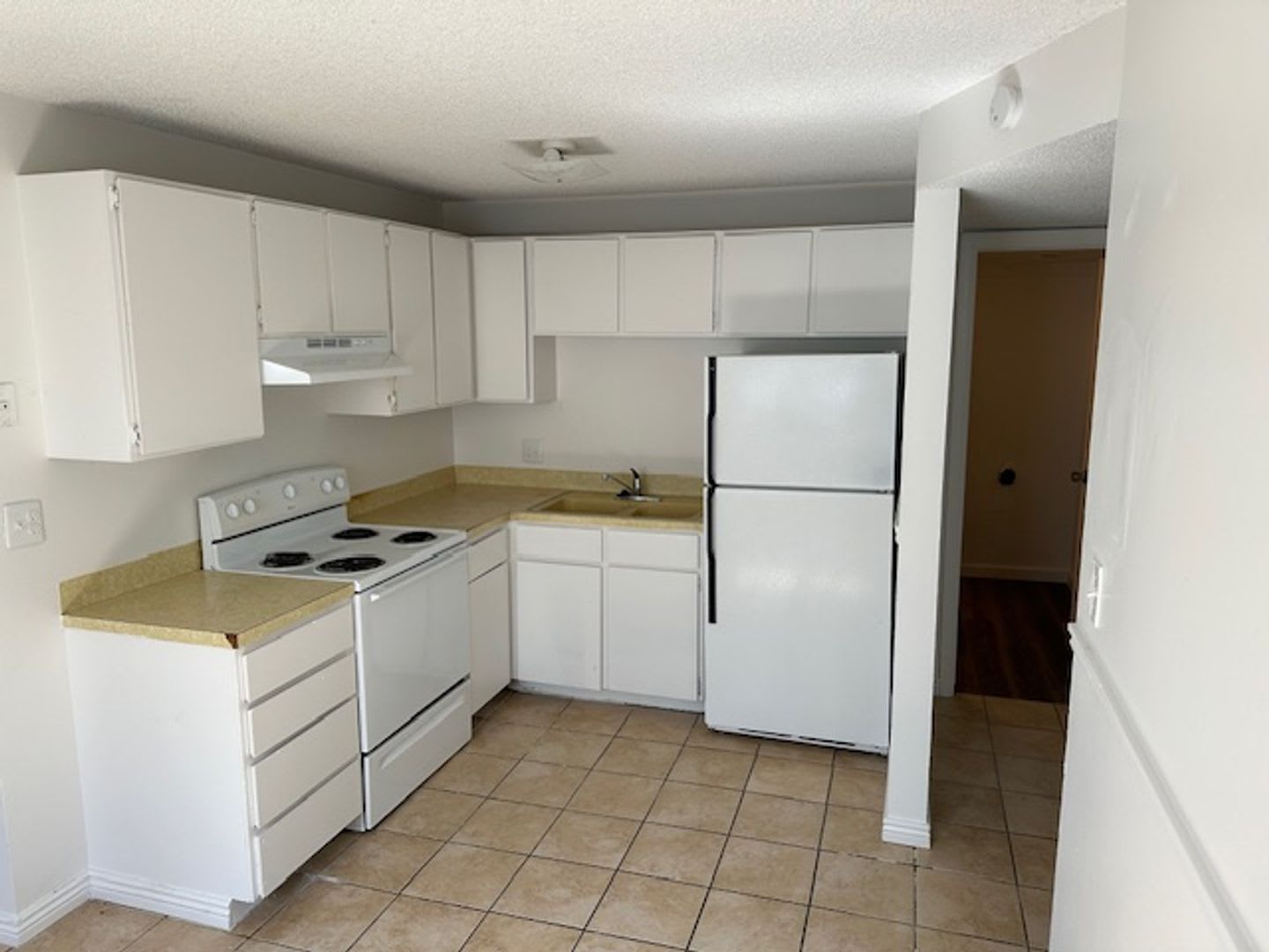 Great Roy Condo – photo 4