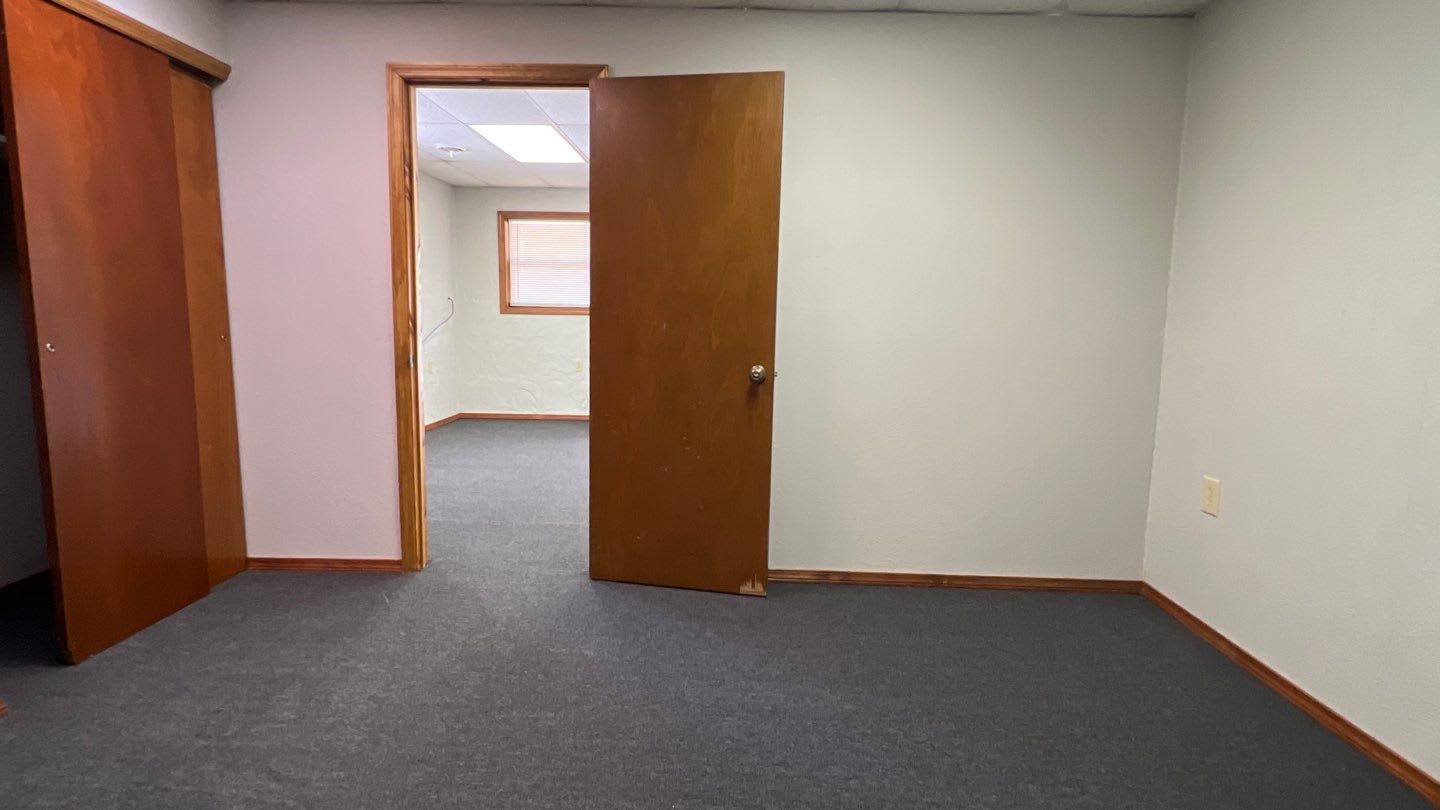 207 Lincoln Drive – photo 2