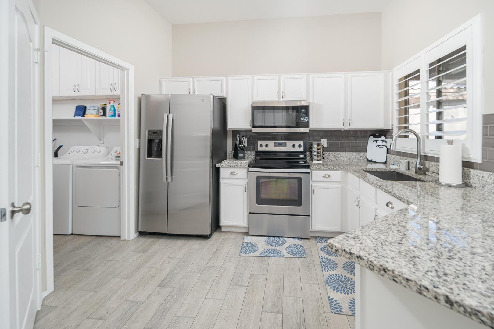 8164 W Zoe Ella – photo 5