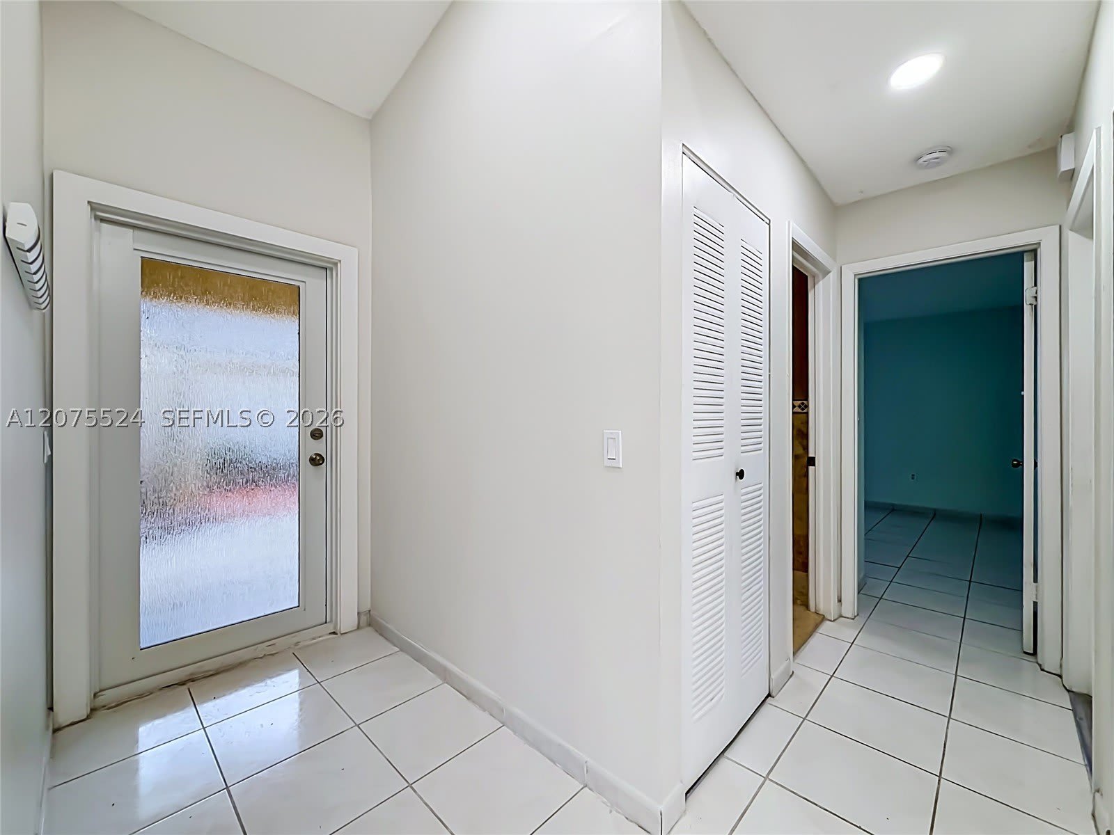 15071 S Waterford Dr – photo 5