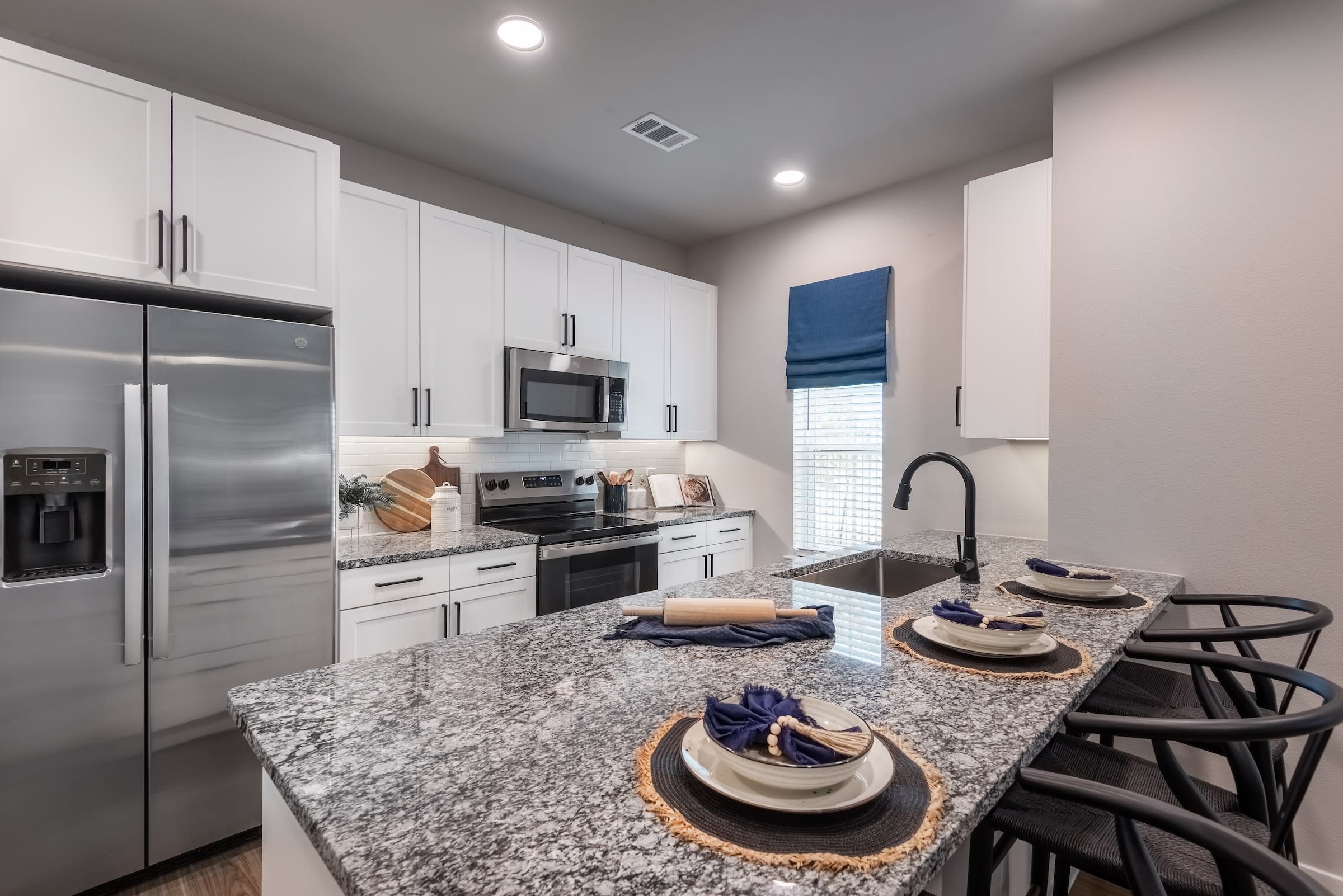 2713 Lockwood Lane – photo 5