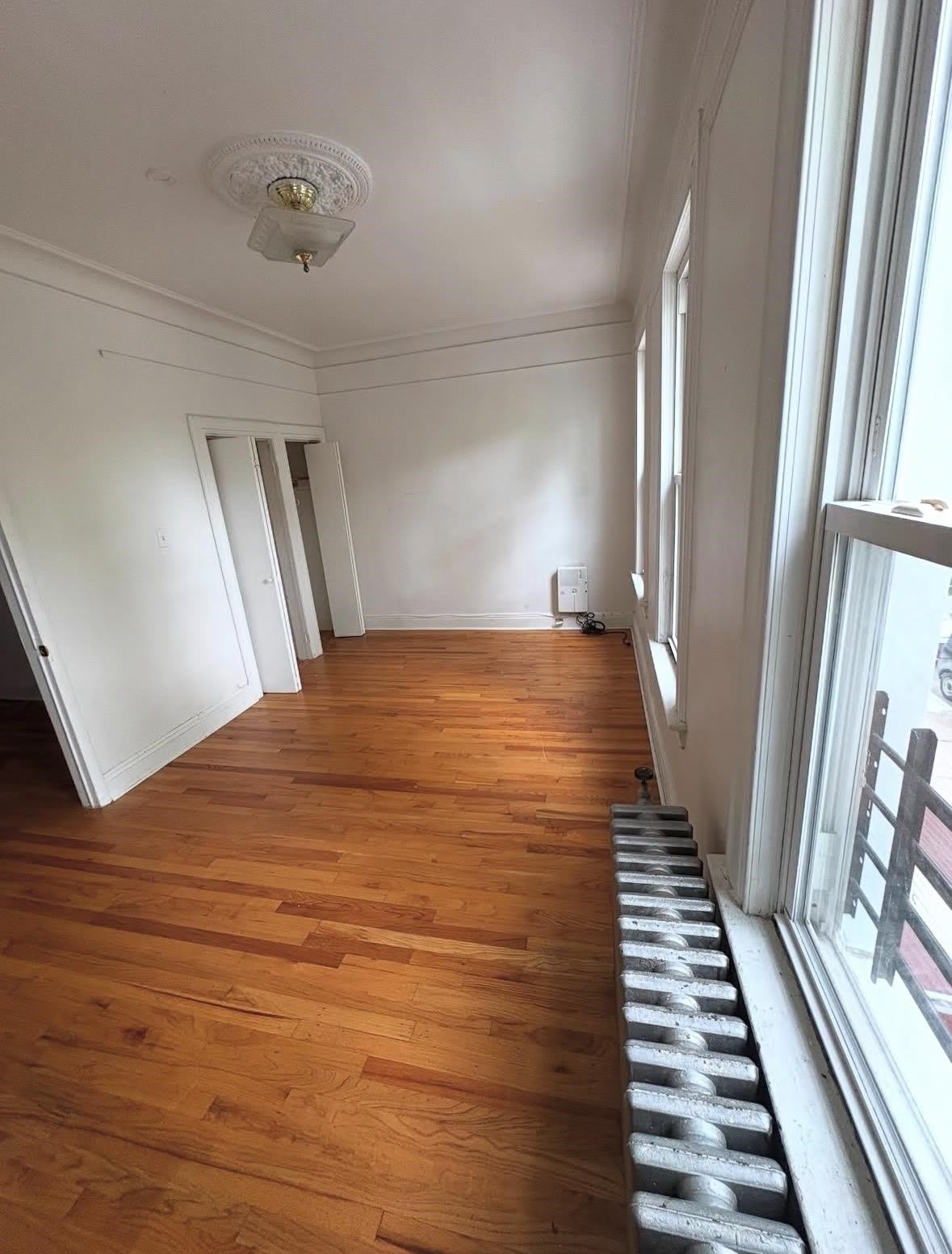 191 BELVIDERE AVE – photo 5