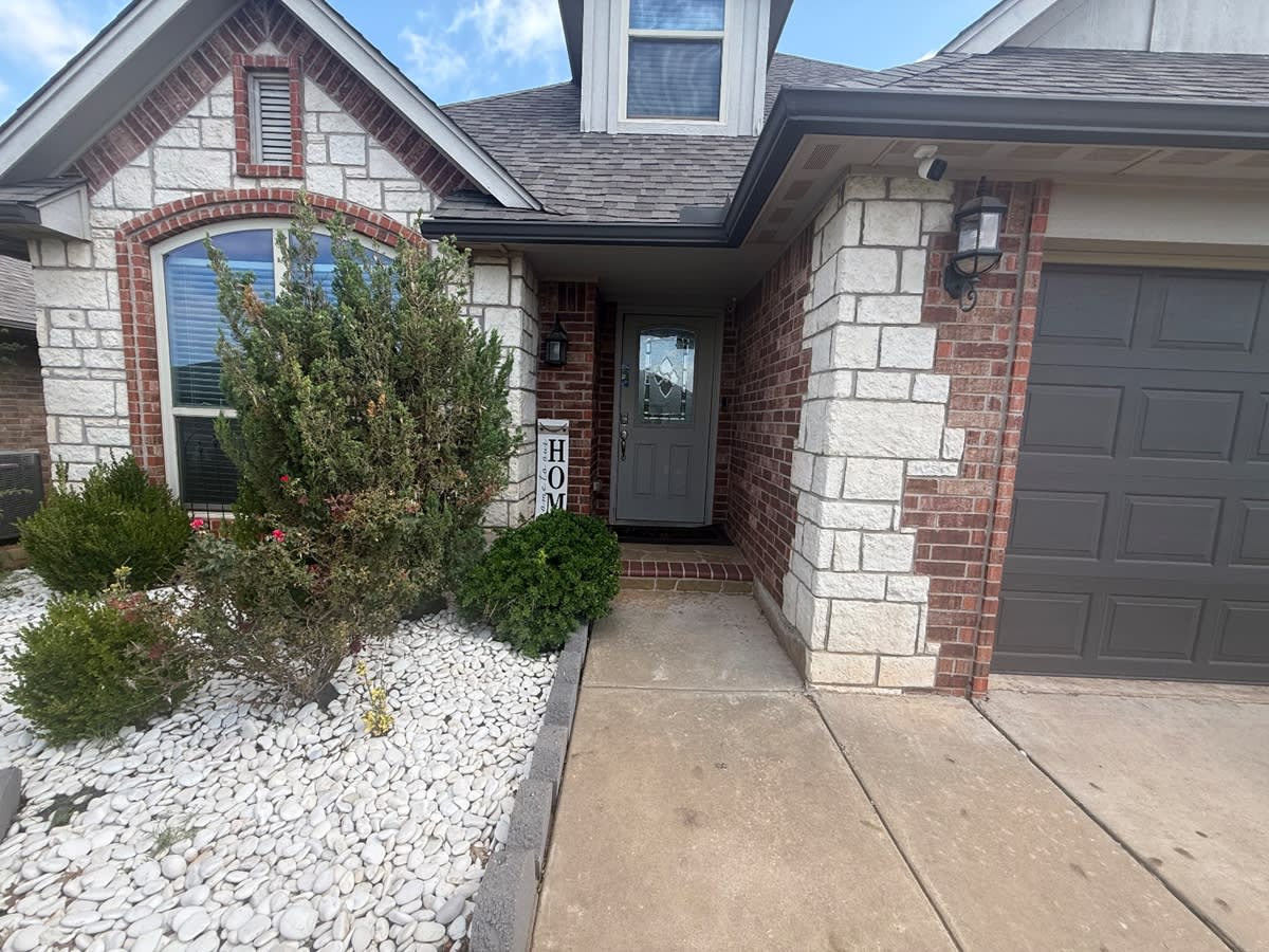 6605 Northwest 158th Street – photo 2