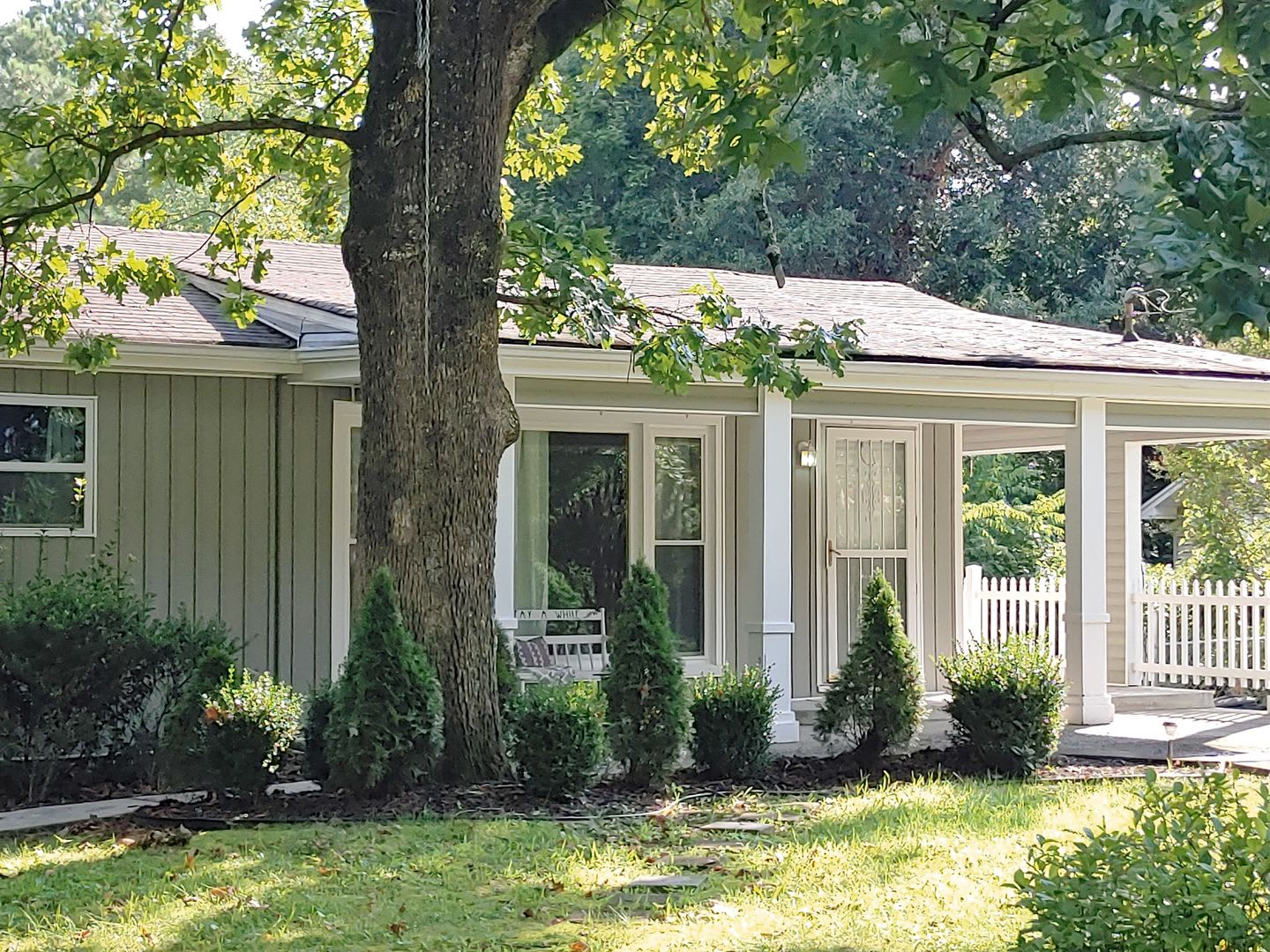 1390 Park Ave – photo 1