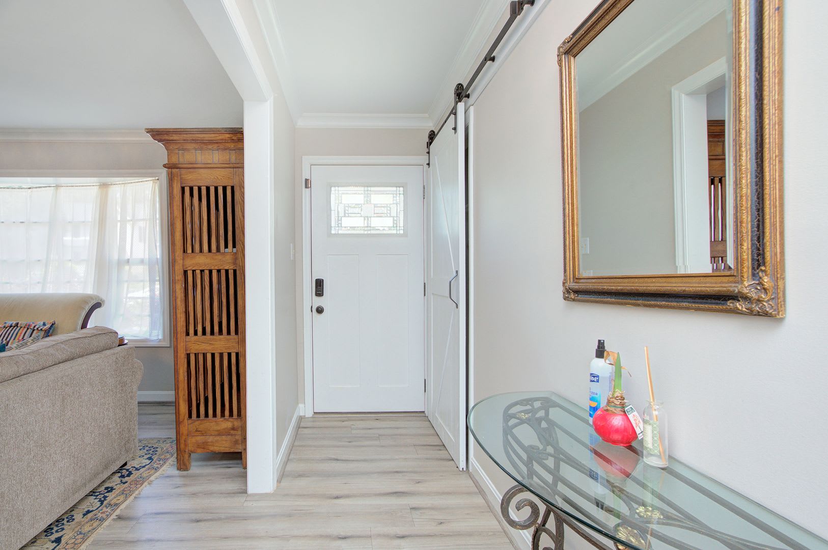 Discover This Beautifully Updated Full Brick Single Family Home In The Heart Of The Historic Wesley Heights Neighborhood Just Minutes From Uptown Charlotte – photo 4