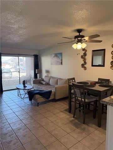 2425 OXFORD Place – photo 3