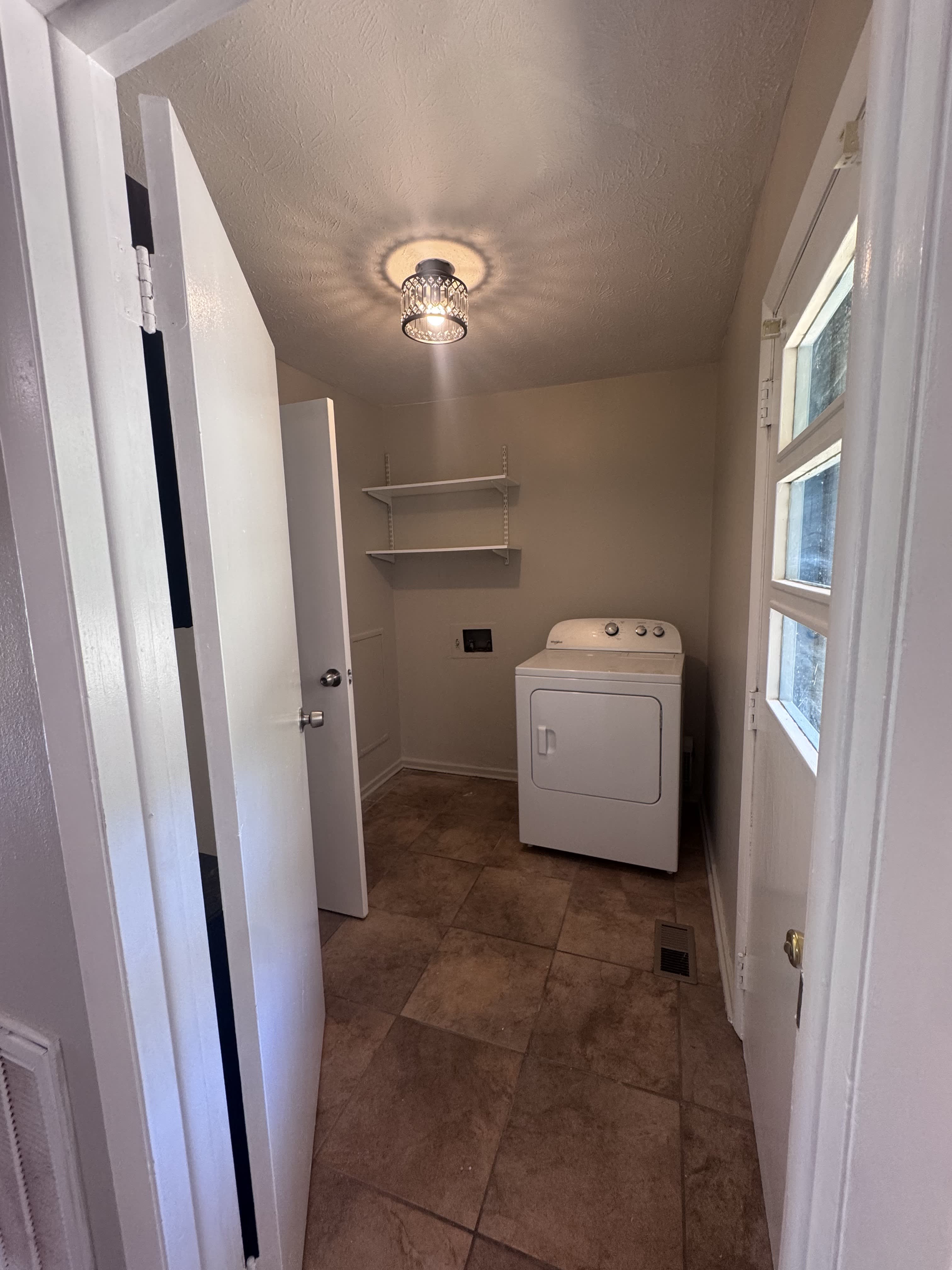 7363 Hyannis Dr – photo 2