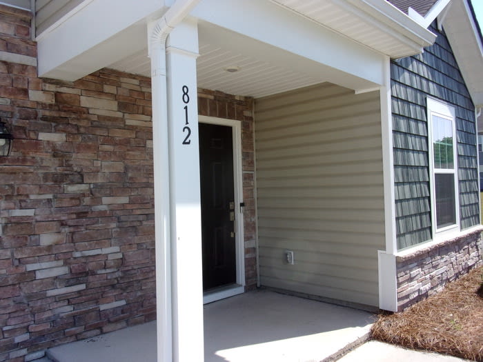 812 Wood Village Drive – photo 3