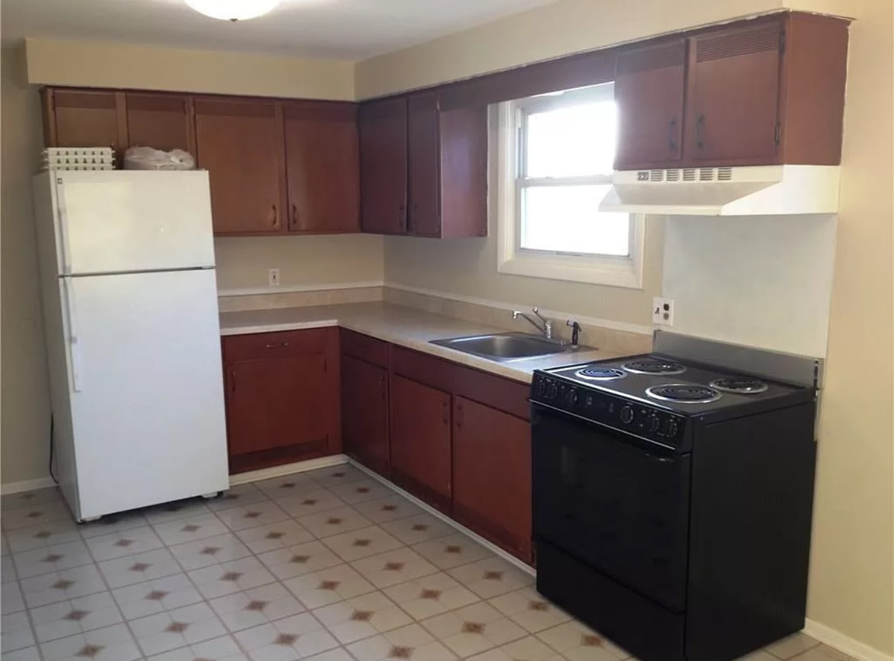 2831 Ridge Rd – photo 5