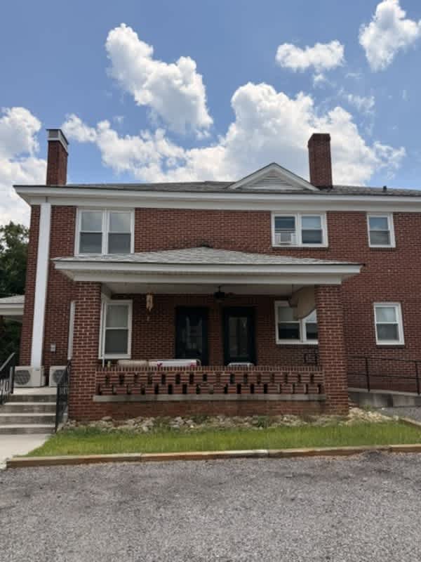 502 1/2 State Street – photo 1