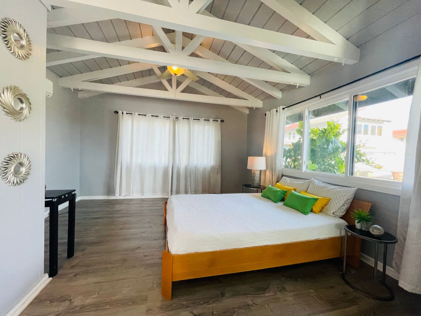 Furnished Waterfront Studio for rent in Hawaii Kai! Available October 2026 – photo 4