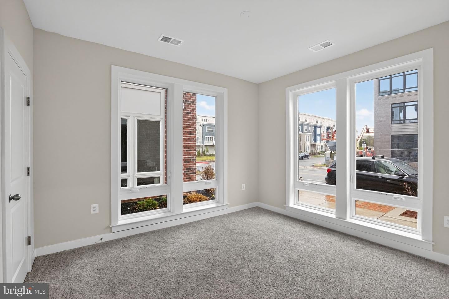 3612 FARR AVE – photo 5