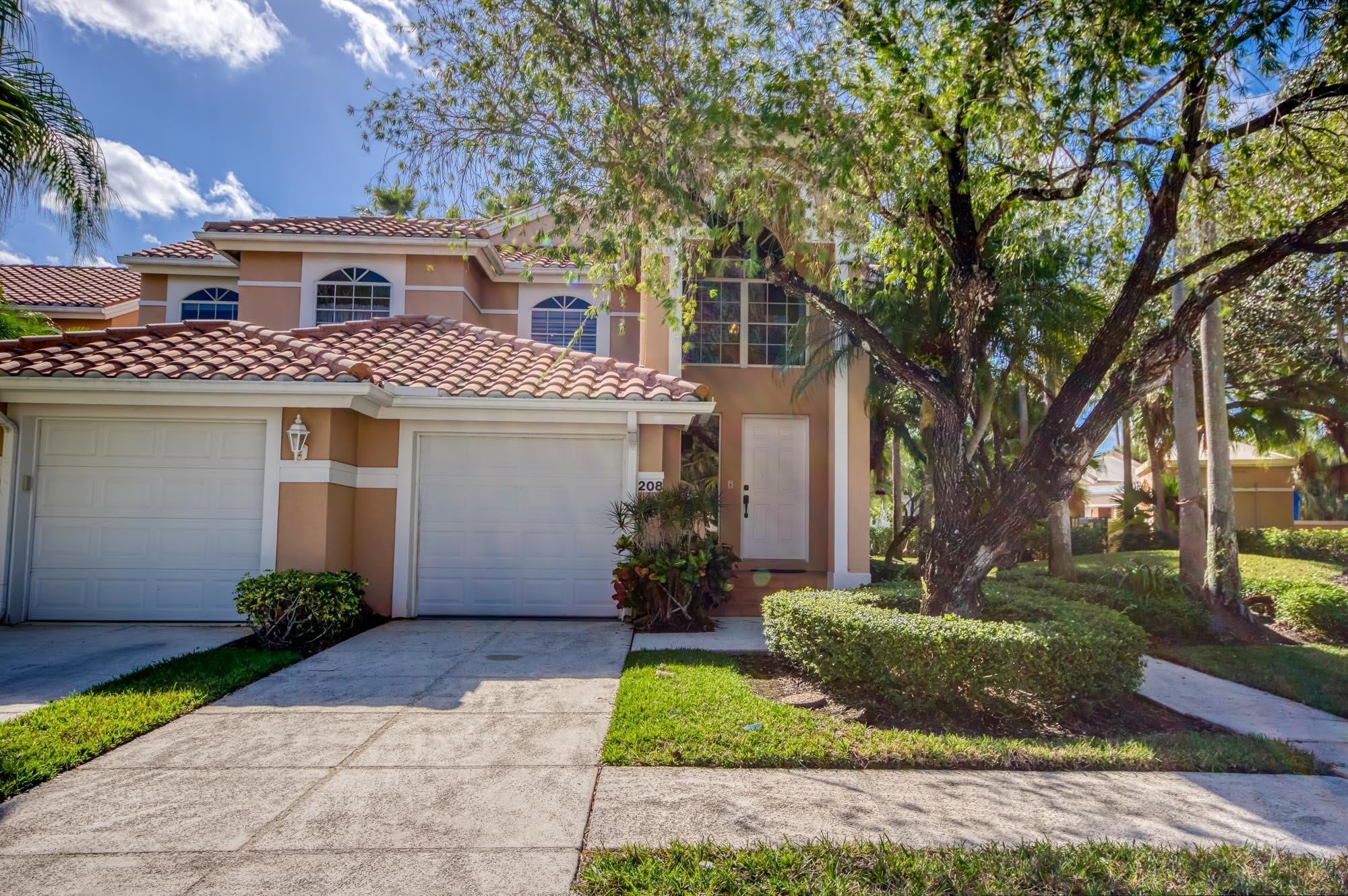 208 Legendary Circle – photo 3