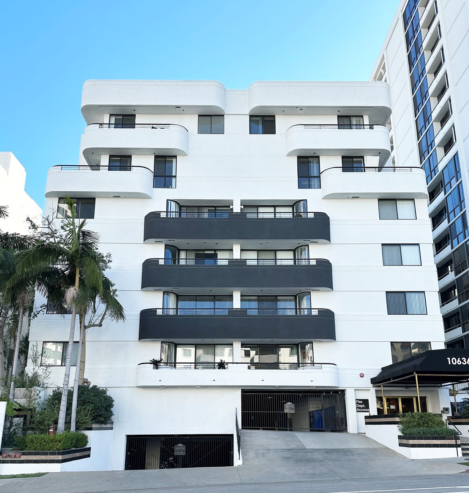 10636 Wilshire – photo 1