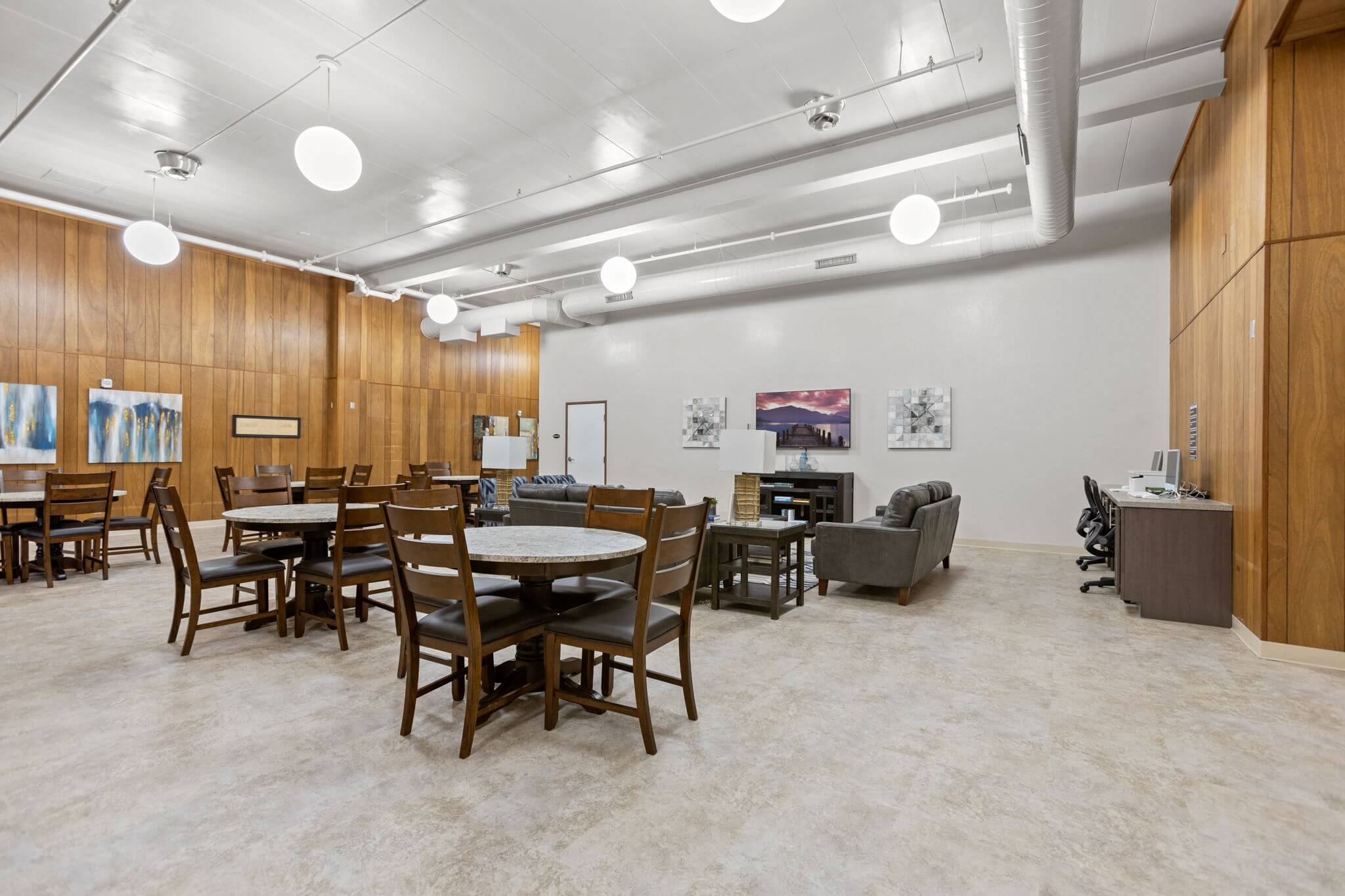 Barton School Apartments – photo 3