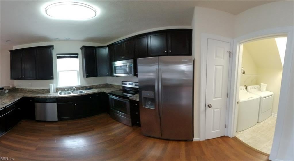 1230 Booth Street – photo 5