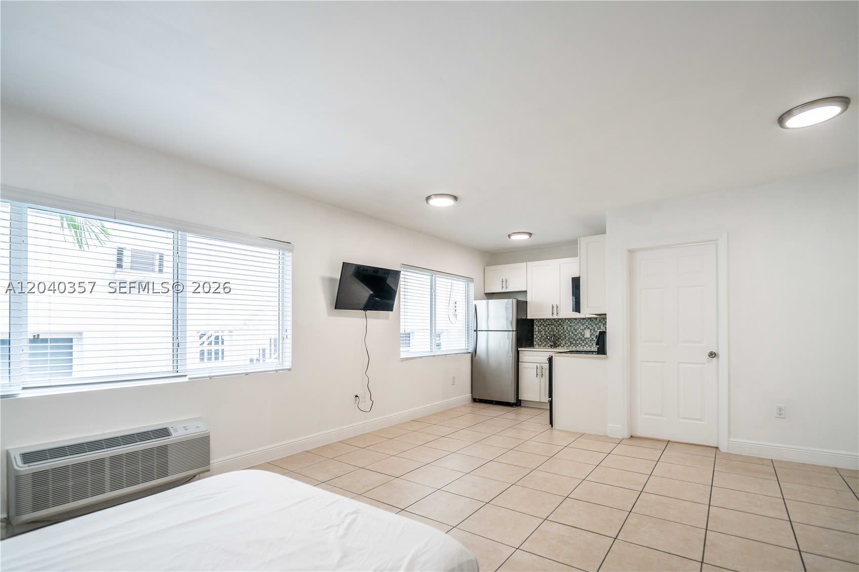 6971 Carlyle Ave – photo 5