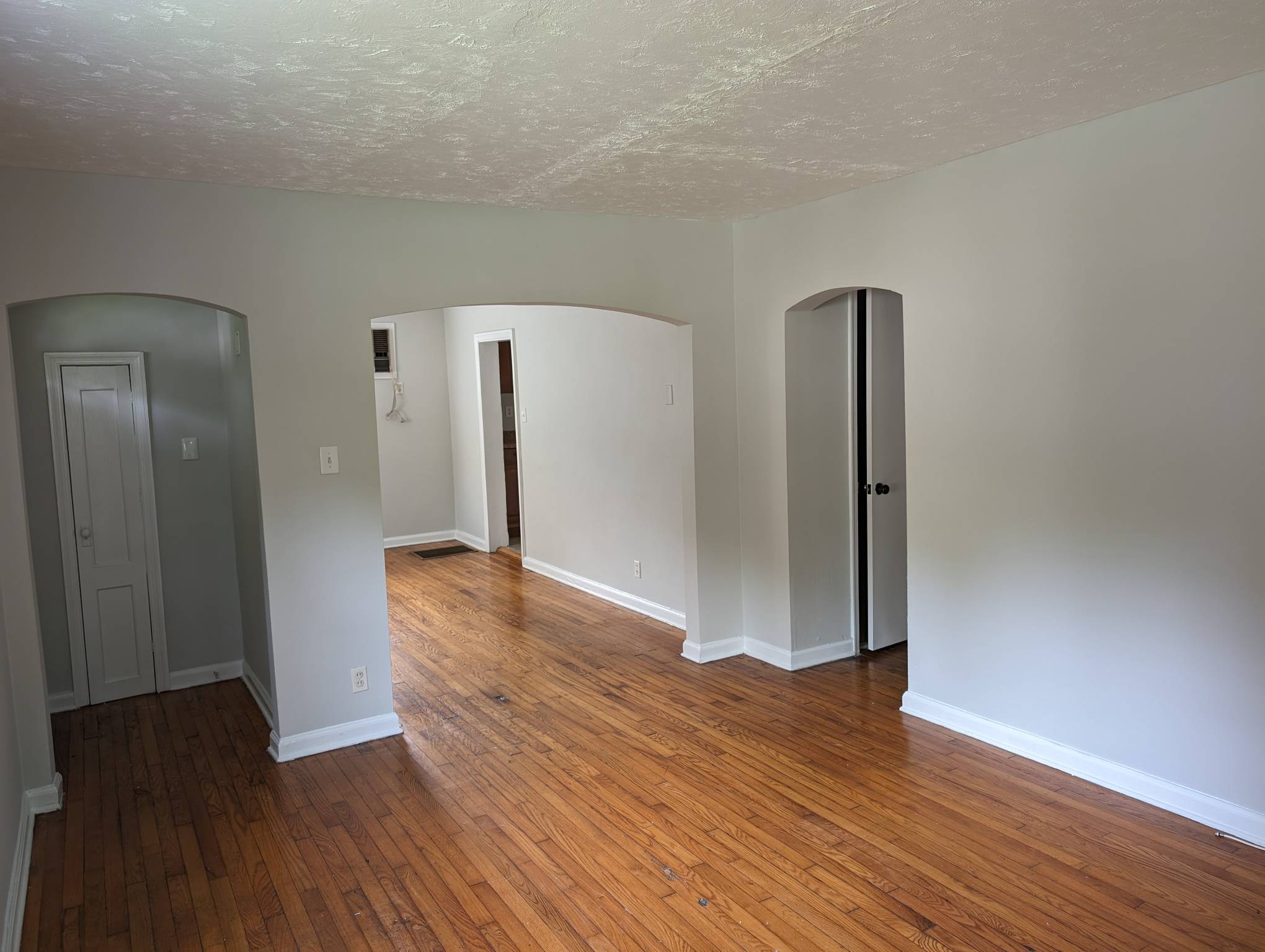3309 Delano Street – photo 3