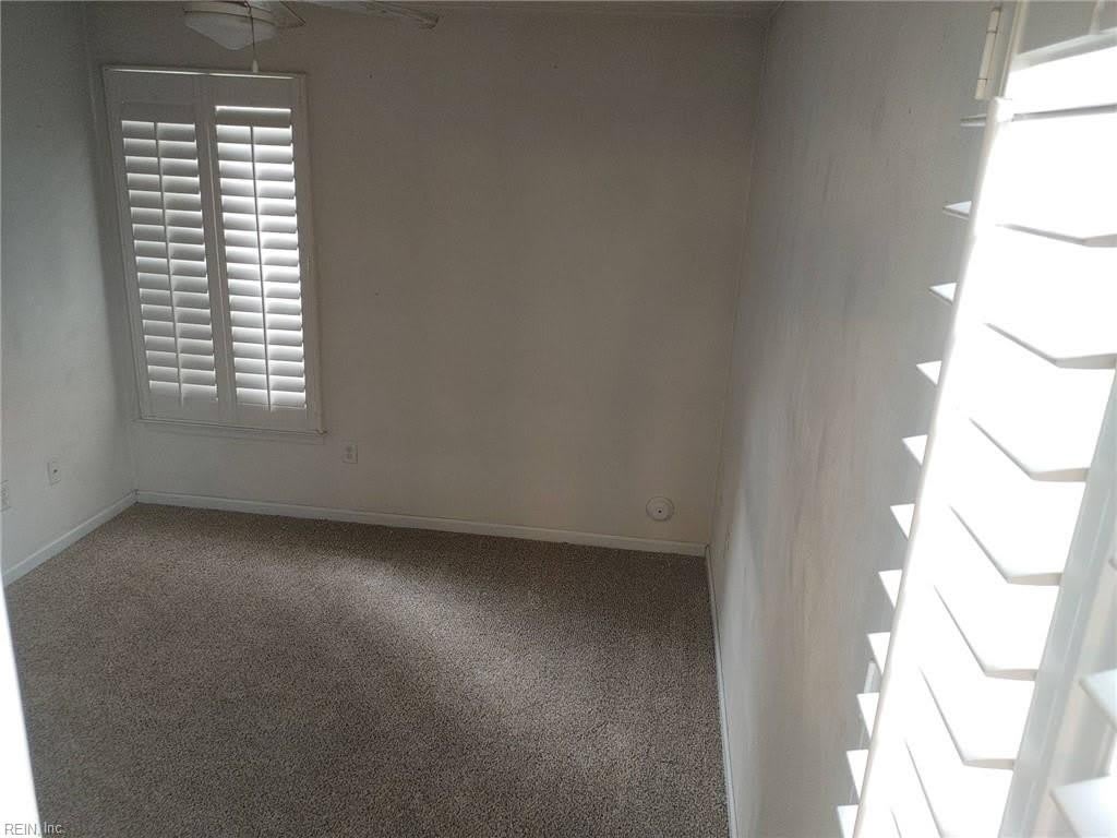 1517 Parks Avenue – photo 4