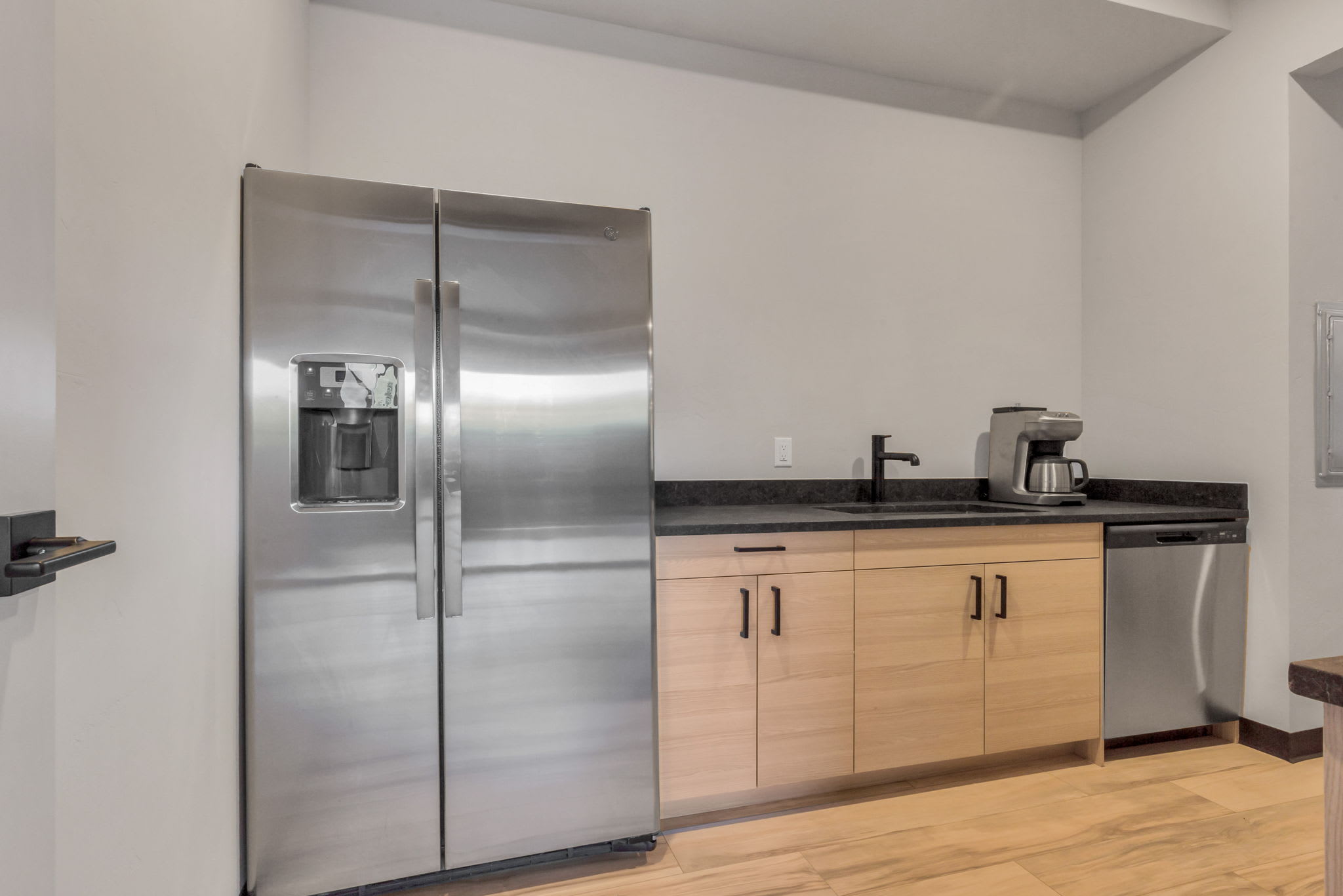100 Iron Horse Way – photo 4