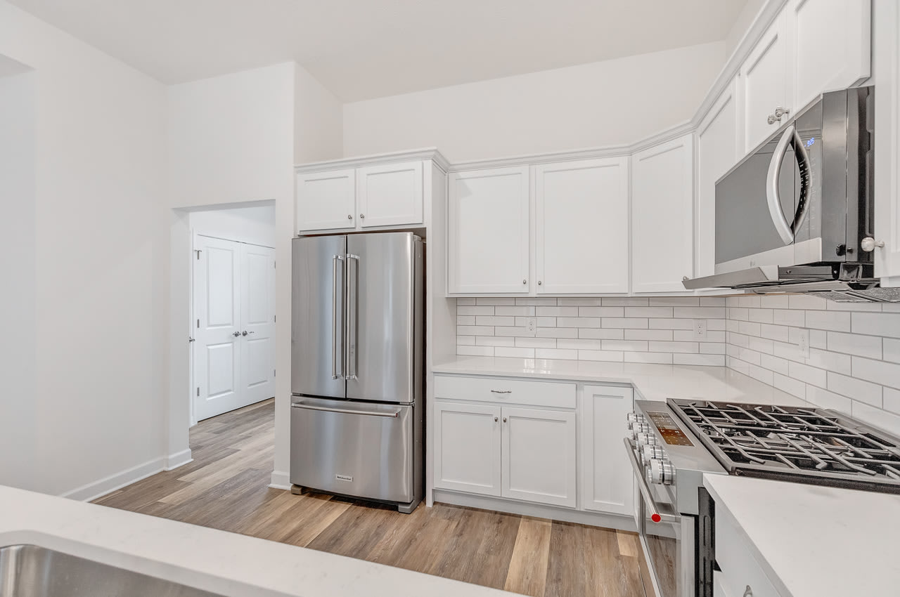 2253 E 97th St – photo 4