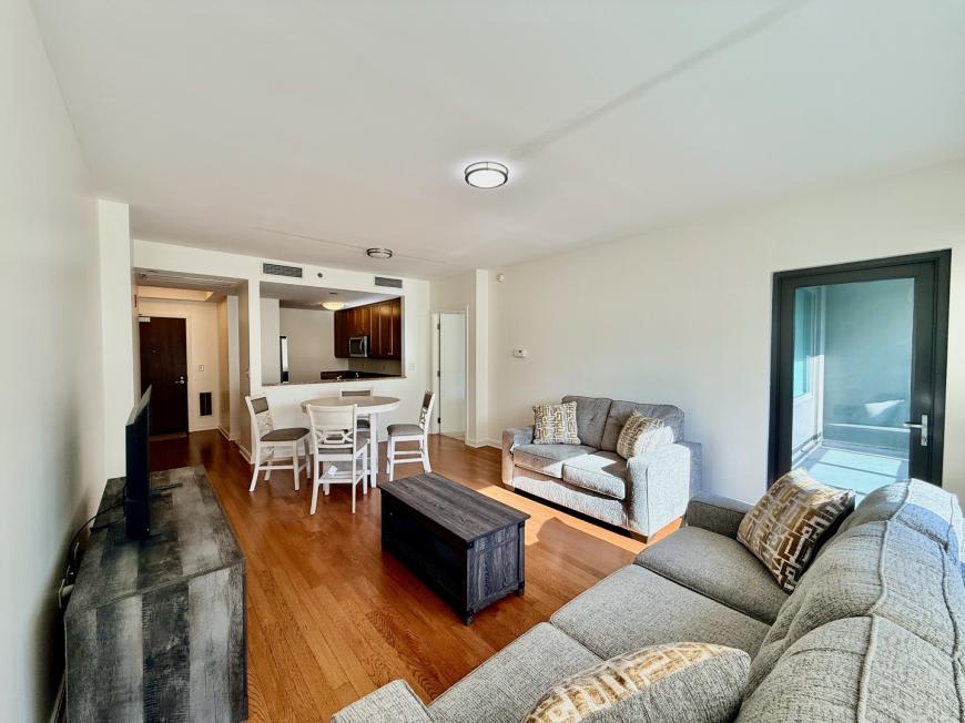 130 North Garland Ct – photo 5