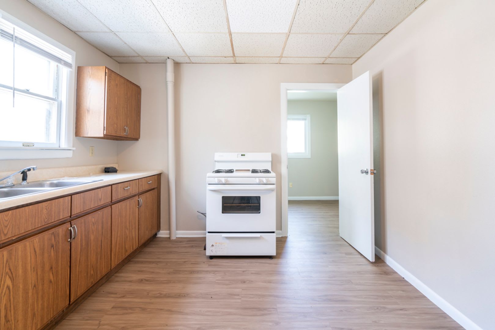 2110 College St – photo 3