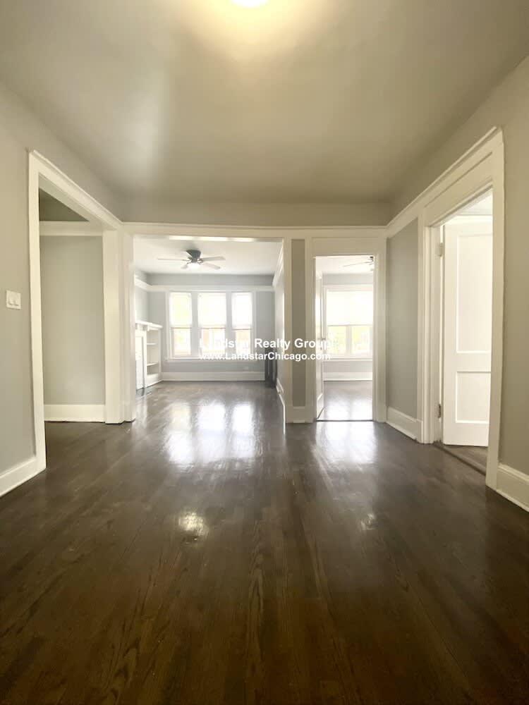 1251 W Rosemont Ave – photo 4