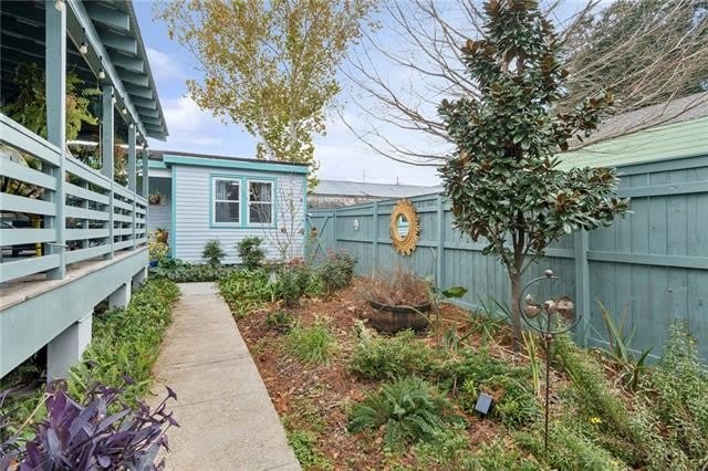 2726 MARAIS Street – photo 3