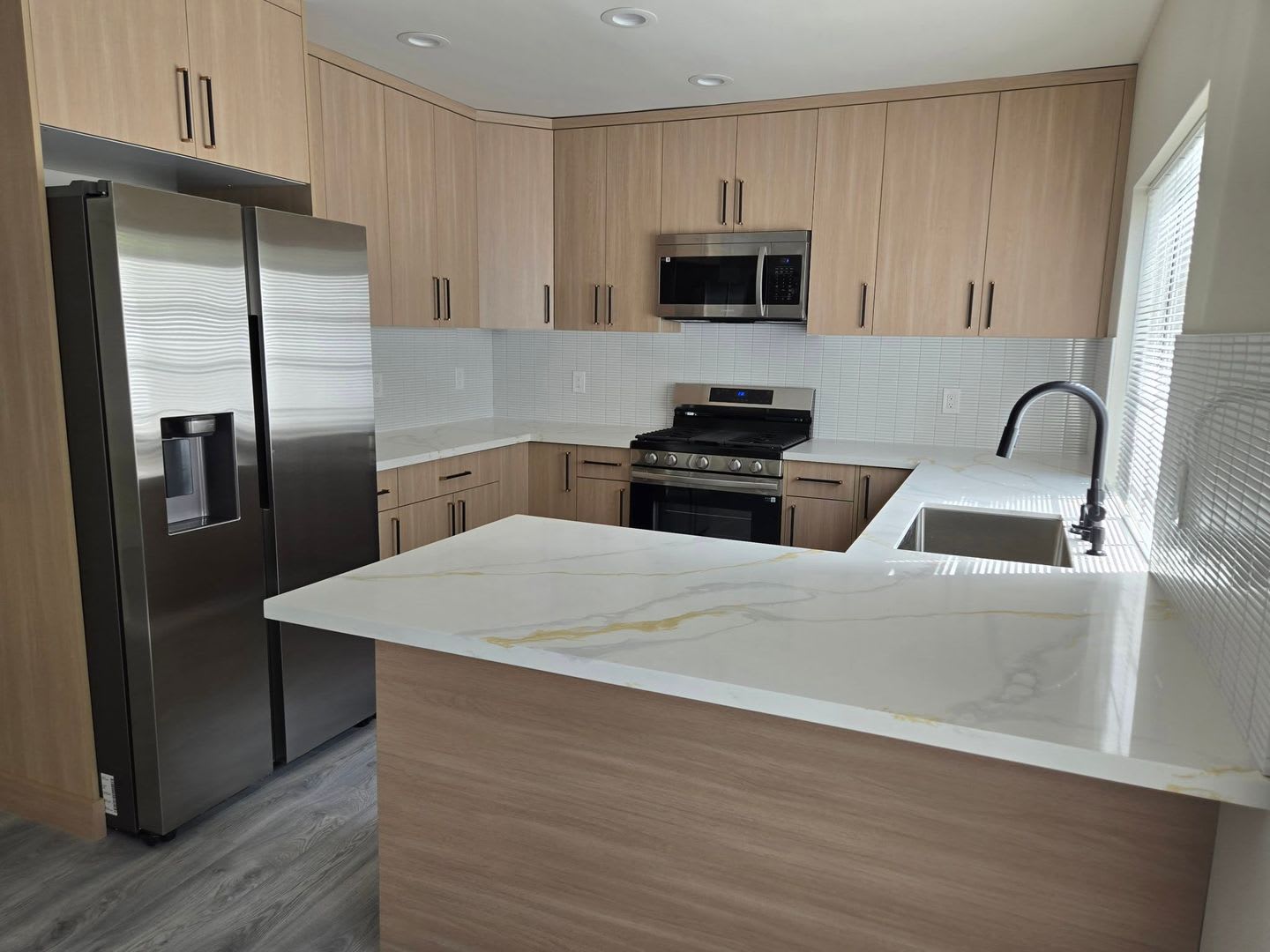 Completely Remodeled Home For Rent Midtown Sacramento – photo 3