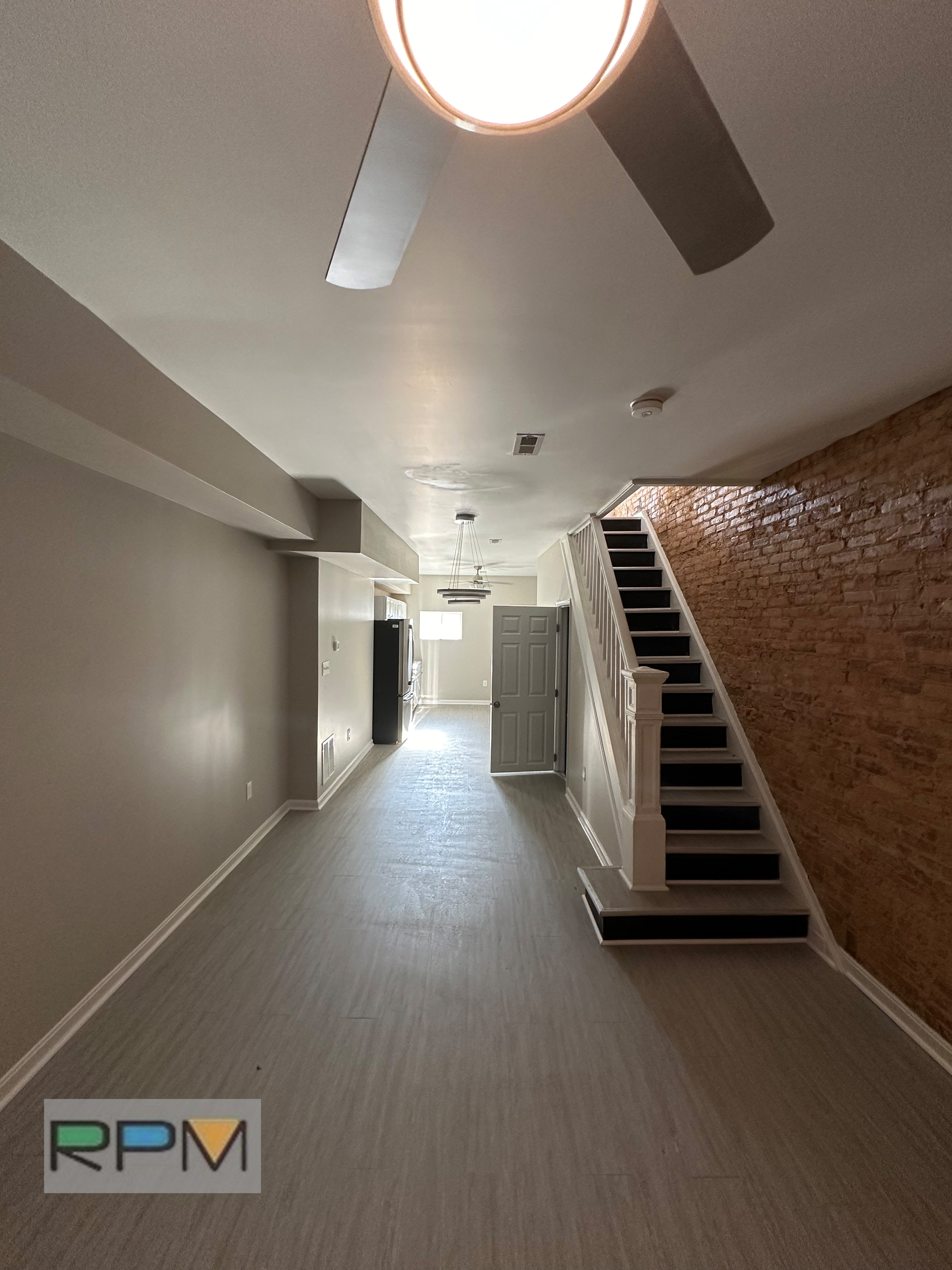 827 N Milton Ave – photo 4